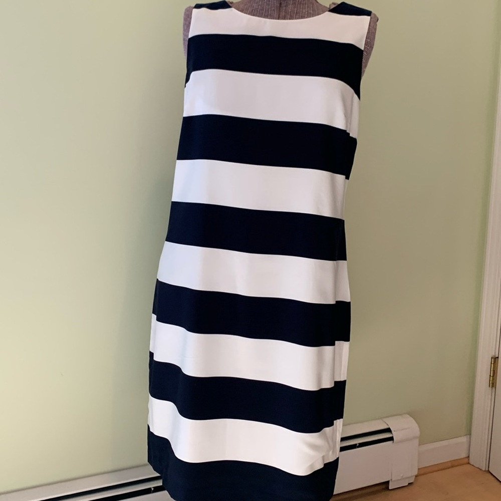 Navy Banana Republic Dress 12 EUC